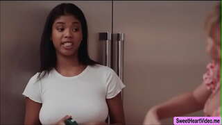 ���ાવકી Nia Nacci જુઓ ડાના DeArmond licks તેના ભીનું ભોસ ચુત