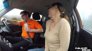 Europa-babe taget hårdt bagfra af sin vej, lærer