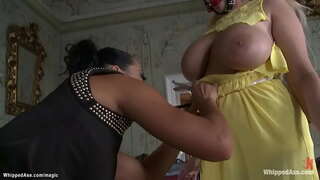 ברונטית קטנה סאדו סנדרה רומן שוט, ציצים גדולים גבוהה בלונדינית צ &#039; כית לסבית עבד מלאך וויקי אז אנאלי מזיין אותה בחבל קשירה עם רצועה על הזין