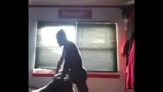 Ямар хамаг цагаа би хүсэж Окленд